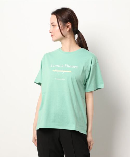 Te chichi TERRASSE（テチチテラス）の「配色ラインロゴTシャツ（Tシャツ/カットソー・レディース・オフホワイト/チャコールグレー/グリーン・ﾌﾘ-）」の3枚目の写真