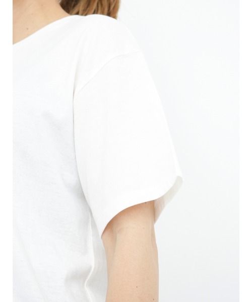 Te chichi TERRASSE（テチチテラス）の「配色ラインロゴTシャツ（Tシャツ/カットソー・レディース・オフホワイト/チャコールグレー/グリーン・ﾌﾘ-）」の10枚目の写真