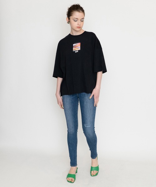 Levi's(リーバイス)の「721(TM) HIGH RISE SKINNY VERY COOL(デニムパンツ・レディース・インディゴブルー・28inch/24inch/25inch/26inch/27inch/23inch)」の4枚目の写真