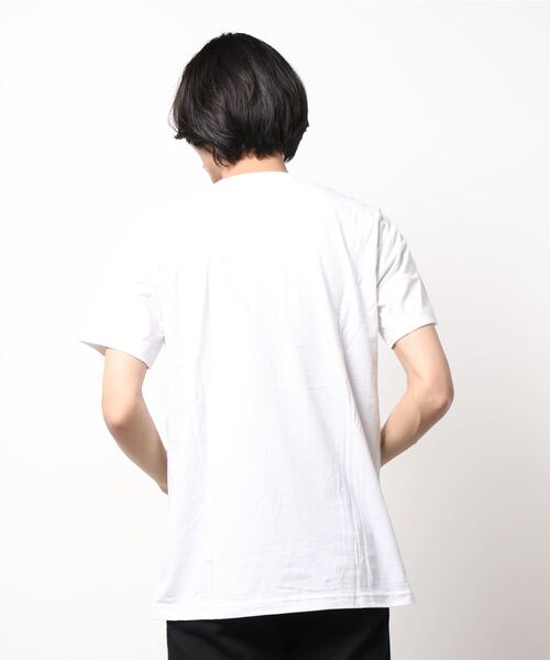PARKS TOKYO SELECT(パークストウキョウセレクト)の「(UN)BASQUIAT ARTS T-SHIRT(Tシャツ/カットソー・メンズ・ホワイト/ブラック・LARGE/MEDIUM)」の4枚目の写真