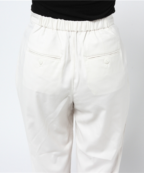 DISCOAT（ディスコート）の「【Discoat】タック入テーパードパンツ（その他パンツ・レディース・グレー/オフホワイト・LARGE/MEDIUM）」の7枚目の写真