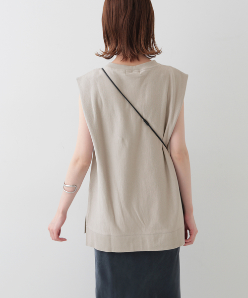 SLOBE IENA（スローブイエナ）の「RENNES ミニ裏毛ノースリーブプルオーバー（Tシャツ/カットソー・レディース・ナチュラル/グレー/グレー系その他・FREE）」の22枚目の写真