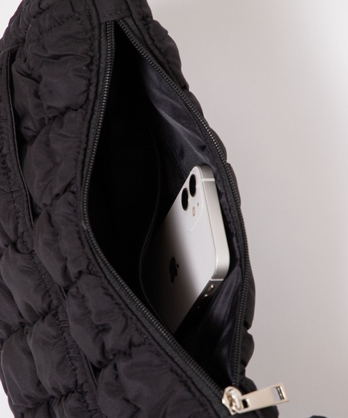 WEGO（ウィゴー）の「WEGO/キルティングミニショルダーバッグ（ショルダーバッグ・レディース・ホワイト/ブラック/ベージュ/ライトパープル・FREE）」の15枚目の写真