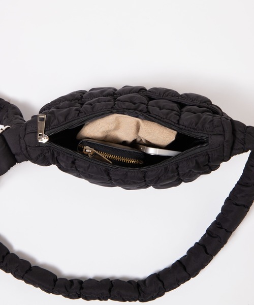 WEGO（ウィゴー）の「WEGO/キルティングミニショルダーバッグ（ショルダーバッグ・レディース・ホワイト/ブラック/ベージュ/ライトパープル・FREE）」の13枚目の写真