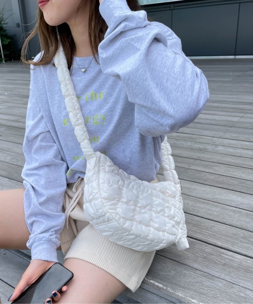 WEGO（ウィゴー）の「WEGO/キルティングミニショルダーバッグ（ショルダーバッグ・レディース・ホワイト/ブラック/ベージュ/ライトパープル・FREE）」の6枚目の写真