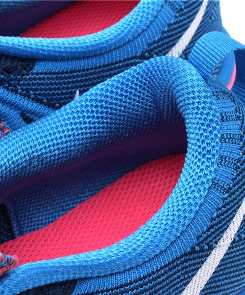 EN ROUTE（アンルート）の「NIKE FLYKNIT LUNAR 2●（スニーカー・レディース・オレンジ/ロイヤルブルー/ピンク・24.5cm/23cm/25.5cm/25cm/23.5cm/24cm）」の4枚目の写真