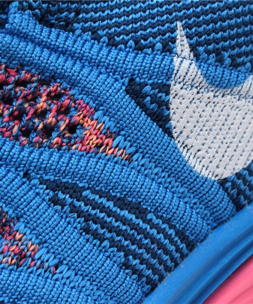 EN ROUTE（アンルート）の「NIKE FLYKNIT LUNAR 2●（スニーカー・レディース・オレンジ/ロイヤルブルー/ピンク・24.5cm/23cm/25.5cm/25cm/23.5cm/24cm）」の7枚目の写真