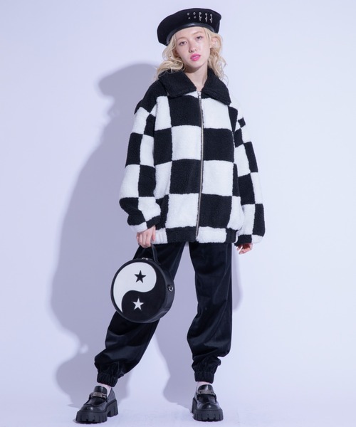 Candy Stripper（キャンディストリッパー）の「YIN YANG SHOULDER バッグ（ショルダーバッグ・レディース・ブラック・FREE）」の4枚目の写真