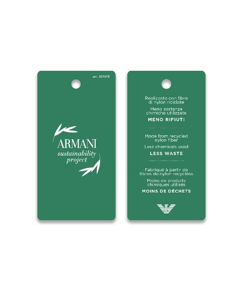 EMPORIO ARMANI（エンポリオアルマーニ）の「【エンポリオ アルマーニ】フラットショルダーバッグ リサイクルナイロン製（ボディバッグ/ウエストポーチ・メンズ・ブラック/ベージュ系その他2・FREE）」の16枚目の写真