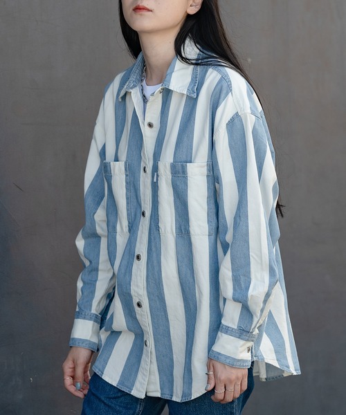 Levi's（リーバイス）の「Levi's/リーバイス SILVERTAB ルーズフィット シャツ インディゴ PATTERN（シャツ/ブラウス・レディース・マルチ・M/XS/S）」の10枚目の写真