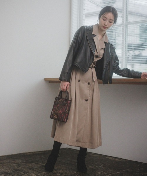 Andemiu（アンデミュウ）の「Ｆレザーライダースジャケット299725（ライダースジャケット・レディース・ブラック/ベージュ/グレー・FREE）」の21枚目の写真