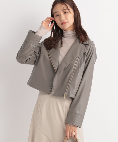 Andemiu（アンデミュウ）の「Ｆレザーライダースジャケット299725（ライダースジャケット・レディース・ブラック/ベージュ/グレー・FREE）」の15枚目の写真