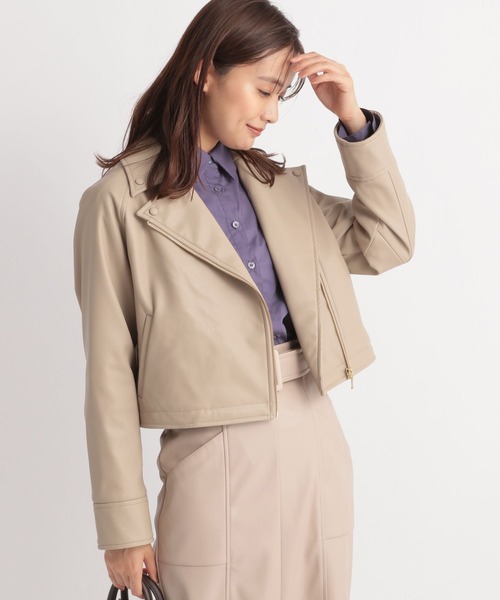 Andemiu（アンデミュウ）の「Ｆレザーライダースジャケット299725（ライダースジャケット・レディース・ブラック/ベージュ/グレー・FREE）」の19枚目の写真