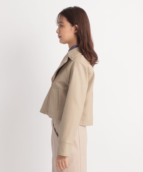 Andemiu（アンデミュウ）の「Ｆレザーライダースジャケット299725（ライダースジャケット・レディース・ブラック/ベージュ/グレー・FREE）」の13枚目の写真