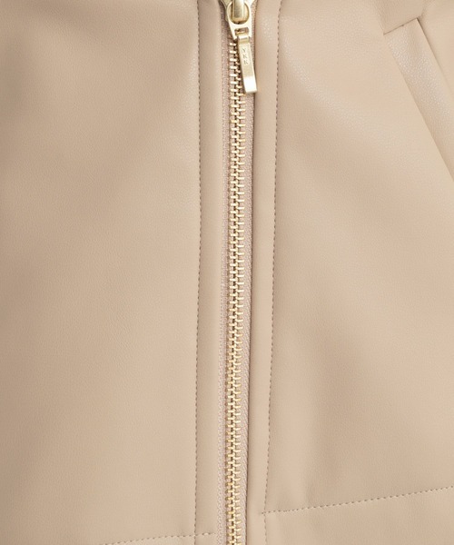 Andemiu（アンデミュウ）の「Ｆレザーライダースジャケット299725（ライダースジャケット・レディース・ブラック/ベージュ/グレー・FREE）」の14枚目の写真