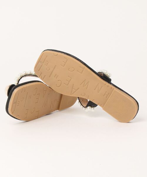 LAC-VERT(ラック・ヴェール)の「パールつっかけサンダル(サンダル・レディース・ブラック/アイボリー・S/M/L)」の3枚目の写真