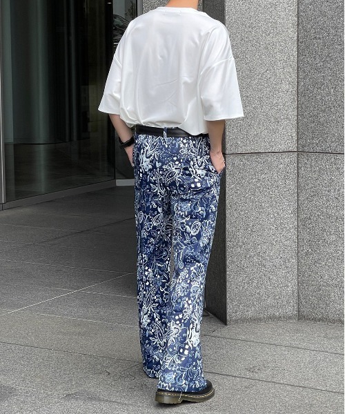 kutir(クティール)の「ペイズリーセミフレアパンツ(スラックス・メンズ・ホワイト/ブラック/ネイビー・SMALL/MEDIUM/LARGE)」の12枚目の写真