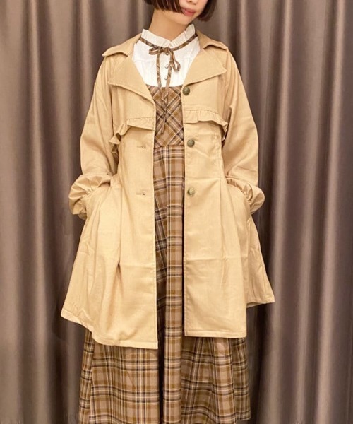 【新品未使用B級品】axes femme パネル刺繍ダッフルコート axes femme（アクシーズファム）の「額縁風刺繍フード付コート