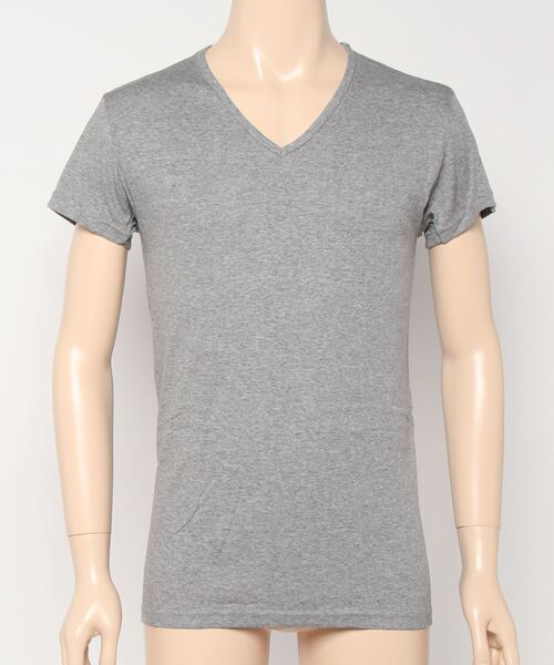 YG(ワイジー)の「YG VネックTシャツ 綿100%(インナーウェア/肌着・メンズ・ブラック/ホワイト/杢グレー・MEDIUM/X-LARGE/XX-LARGE/LARGE)」の10枚目の写真