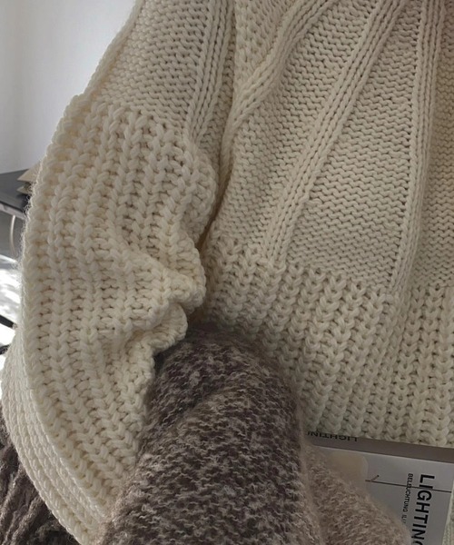 WILLFULLY(ウィルフリー)の「radiation line angle knit(ニット/セーター・レディース・ベージュ/アイボリー・FREE)」の21枚目の写真