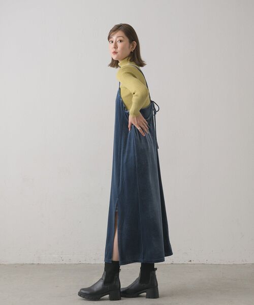 RETRO GIRL(レトロガール)の「ベロアキャミOP(ワンピース・レディース・ブラック/ブラウン/ブルー・FREE)」の16枚目の写真