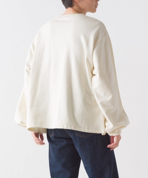 OMNES（オムネス）の「ユニセックス裏毛裾ストッパー付きプルオーバー（その他トップス・レディース・ブラック/アイボリー/グレー/グリーン・MEDIUM/LARGE）」の13枚目の写真