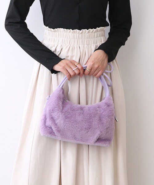 SHOO・LA・RUE(シューラルー)の「◆ハーフムーンファーショルダー(ショルダーバッグ・レディース・グレー/アイボリー/ライトパープル・00)」の12枚目の写真