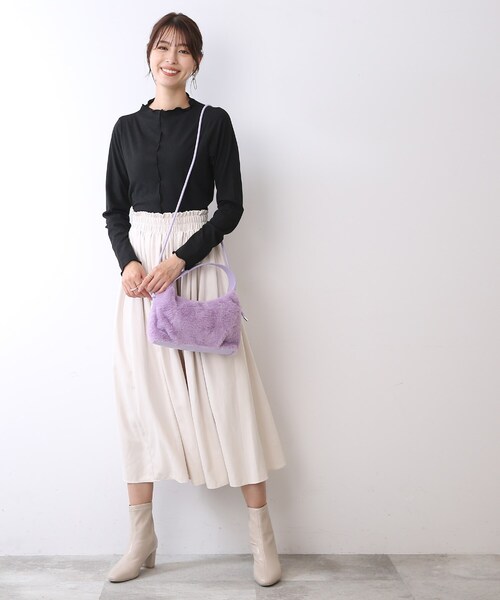 SHOO・LA・RUE(シューラルー)の「◆ハーフムーンファーショルダー(ショルダーバッグ・レディース・グレー/アイボリー/ライトパープル・00)」の17枚目の写真