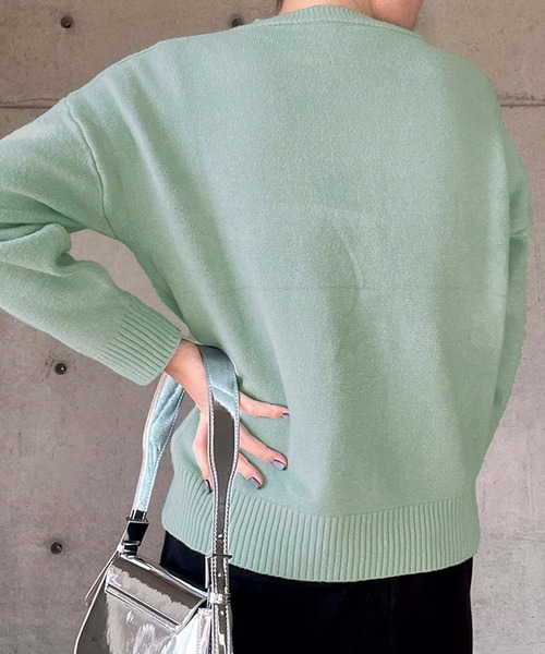 Girly Doll(ガーリードール)の「ヘンリーネックニットセーター(ニット/セーター・レディース・ブルー/ホワイト/ピンク/グリーン/オレンジ/イエロー・F)」の21枚目の写真