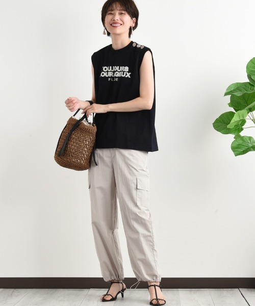 blanc basque（ブランバスク）の「【BLANC basque】クラシック天竺アイビー釦ノースリＴシャツ（Tシャツ/カットソー・レディース・ブラック/ホワイト・FREE）」の9枚目の写真