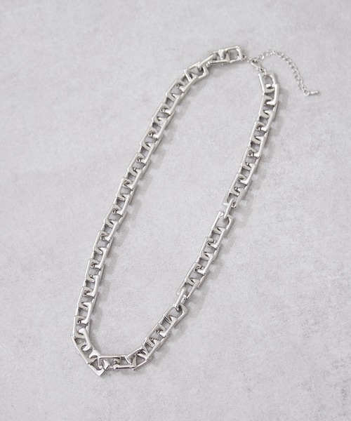 SHENERY（シーナリー）の「【WEB限定】スクエアチェーンネックレス（ネックレス・レディース・シルバー・FREE）」の4枚目の写真