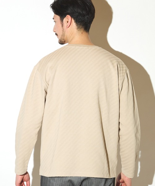 UNION STATION（ユニオンステーション）の「リンクスジャガードVネックロンT（Tシャツ/カットソー・メンズ・ベージュ/ネイビー/ホワイト・L/M/LL）」の20枚目の写真