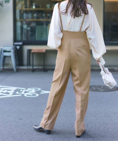 titivate（ティティベイト）の「ｻｽﾍﾟﾝﾀﾞｰ付きｽﾄﾚｰﾄﾊﾟﾝﾂ（その他パンツ・レディース・グレイッシュベージュ/ブラック/グレー・S/M/L）」の6枚目の写真