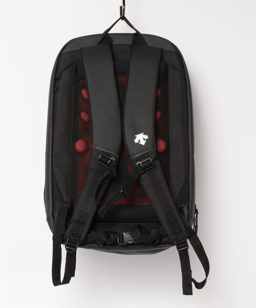 DESCENTE（デサント）の「エアロストリームバックパック