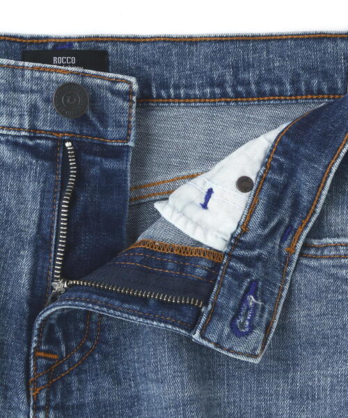 TRUE RELIGION(トゥルーレリジョン)の「True Religion Brand Jeans(トゥルーレリジョン ブランドジーンズ)ROCCO SHORT RENEGADE ROLL HEM(デニムパンツ・メンズ・ブルー・32/34/30)」の18枚目の写真