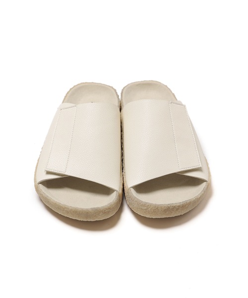 ATTACHMENT(アタッチメント)の「シンセティックレザー サンダル / SYNTHETIC LEATHER SANDAL(サンダル・メンズ・ブラック/オフホワイト・41/42/43)」の20枚目の写真