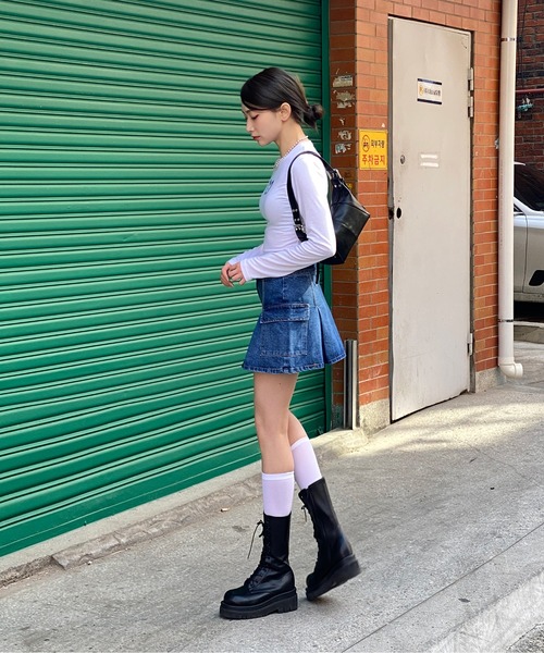 by muni:r(バイ ムニール)の「バタフライクロップドロングTシャツ(Tシャツ/カットソー・レディース・ブラック/ホワイト・FREE)」の11枚目の写真