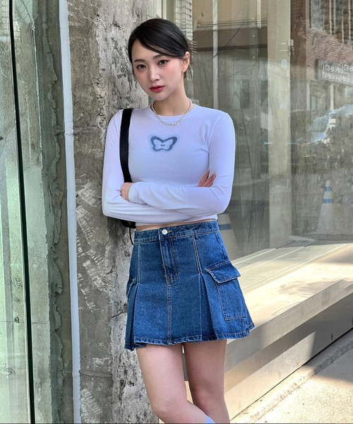 by muni:r(バイ ムニール)の「バタフライクロップドロングTシャツ(Tシャツ/カットソー・レディース・ブラック/ホワイト・FREE)」の14枚目の写真