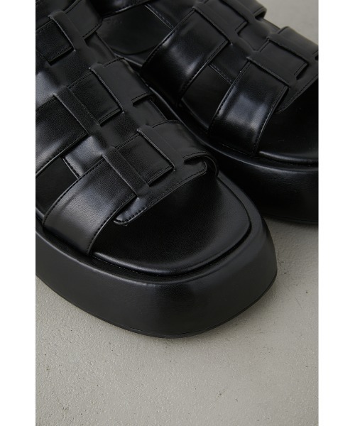 AZUL by moussy(アズールバイマウジー)の「PLATFORM GURKHA SANDALS/プラットフォームグルカサンダル(サンダル・レディース・ブラック系その他/アイボリー/ブラック・MEDIUM/SMALL/LARGE)」の16枚目の写真