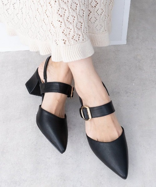 Fabby fabby(ファビィーファビィー)の「ベルトバックバンドポインテッドサンダル(サンダル・レディース・ブラック/オフホワイト/モカ・SMALL/MEDIUM/LARGE)」の22枚目の写真