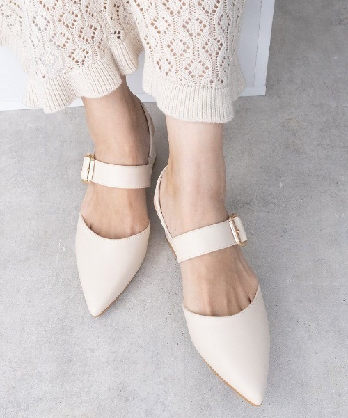 Fabby fabby(ファビィーファビィー)の「ベルトバックバンドポインテッドサンダル(サンダル・レディース・ブラック/オフホワイト/モカ・SMALL/MEDIUM/LARGE)」の10枚目の写真