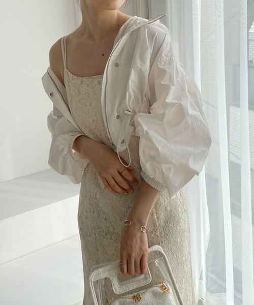 one after another NICE CLAUP(ワンアフターアナザーナイスクラップ)の「ショートマウンテンパーカー(マウンテンパーカー・レディース・オフホワイト/ブラック/ラベンダー・FREE)」の10枚目の写真