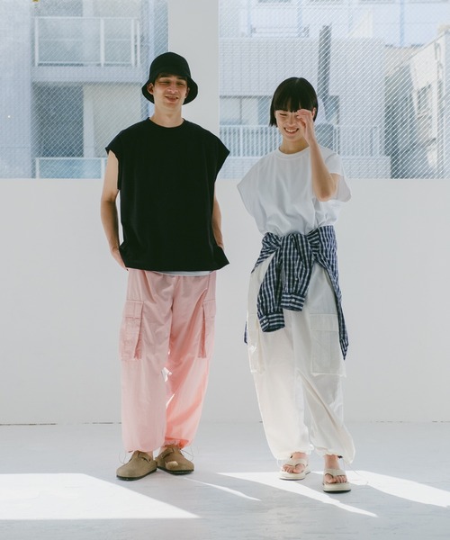 WHIMSIC（ウィムジック）の「【UNISEX】ナイロンカーゴパンツ（カーゴパンツ・メンズ・ブラック/ホワイト/ピンク/ブルー・FREE）」の8枚目の写真