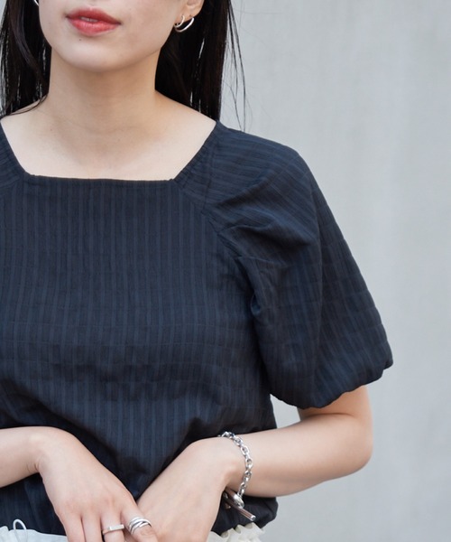 COLONY 2139（コロニートゥーワンスリーナイン）の「袖タックラグランシャーリングプルオーバー（シャツ/ブラウス・レディース・オフホワイト/グリーン/ブラック/ブルー・FREE）」の20枚目の写真