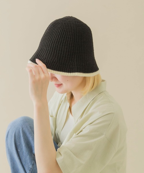 SMELLY（スメリー）の「バイカラーラインハット（ハット・レディース・アイボリー/ベージュ/ブラック・-）」の2枚目の写真