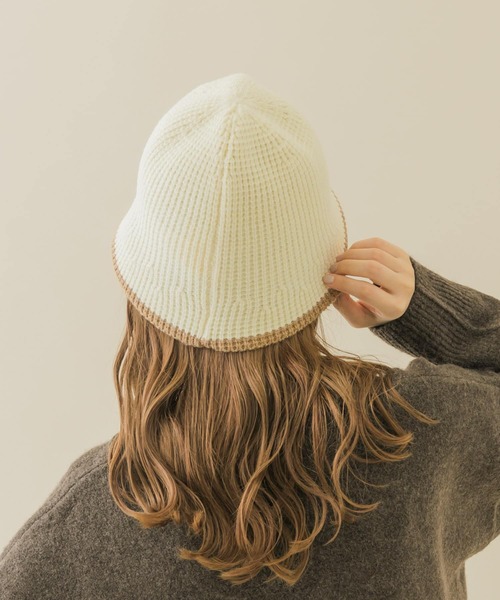 SMELLY（スメリー）の「バイカラーラインハット（ハット・レディース・アイボリー/ベージュ/ブラック・-）」の9枚目の写真