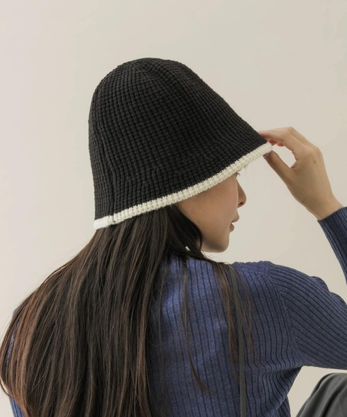 SMELLY（スメリー）の「バイカラーラインハット（ハット・レディース・アイボリー/ベージュ/ブラック・-）」の14枚目の写真