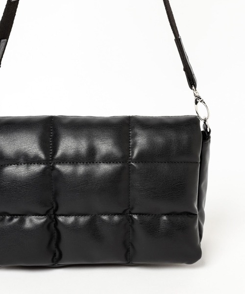 LEPSIM(レプシィム)の「パデットミニショルダー 971114(ショルダーバッグ・レディース・カーキ/ブラック・ONE SIZE)」の13枚目の写真