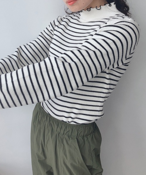AS KNOW AS plus（アズノゥアズプラス）の「☆配色メロウ ボリューム袖ニットプルオーバー（ニット/セーター・レディース・ブラック/オフホワイト/ホワイト×ブラック/グレイッシュベージュ・FREE）」の7枚目の写真