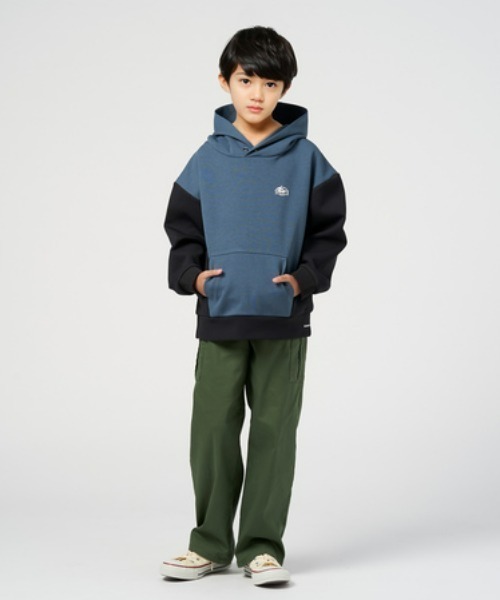 CAMP7(キャンプセブン)の「CAMP7(キャンプ7)吸水速乾/ワンポイントプリントパーカー(パーカー・キッズ・チャコールグレー×ブラック/ブラック×ブルー・110/130/150/160/140/120)」の11枚目の写真